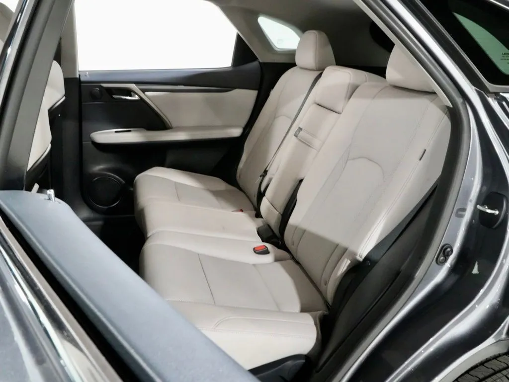 2022 Lexus RX 350 - Photo 27
