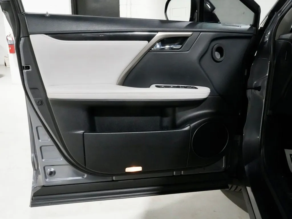 2022 Lexus RX 350 - Photo 12