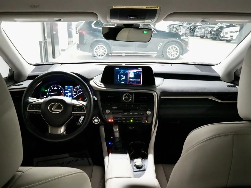 2022 Lexus RX 350 - Photo 13