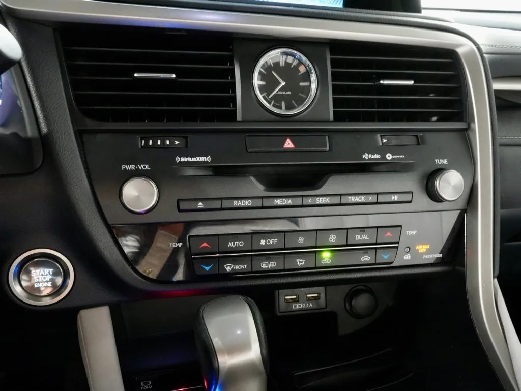 2022 Lexus RX 350 - Photo 19