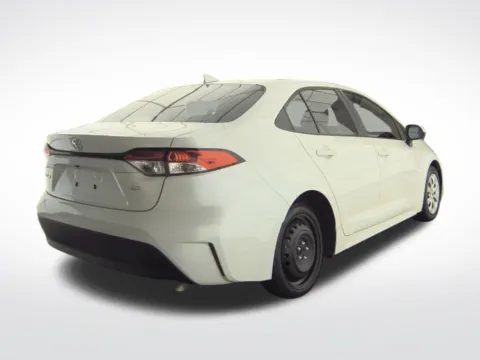 More photos of 2023 Toyota Corolla LE at Dream Work Automotive, NC