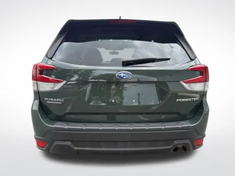 More photos of 2022 Subaru Forester Premium at Dream Work Automotive, NC