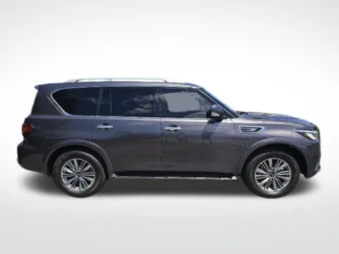 More photos of 2022 INFINITI QX80 LUXE at Dream Work Automotive, NC