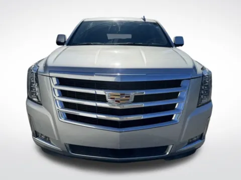 More photos of 2020 Cadillac Escalade ESV Premium at Dream Work Automotive, NC