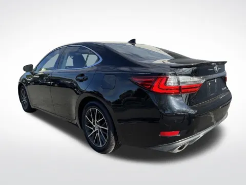 More photos of 2018 Lexus ES 350 at Dream Work Automotive, NC