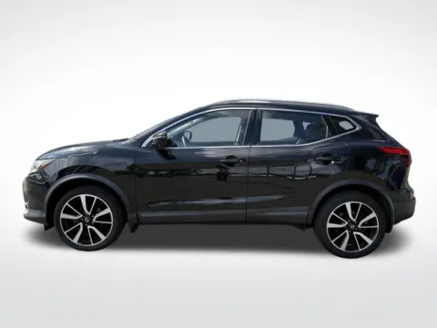 Another view of 2018 Nissan Rogue Sport SL for sale in Charlotte, NC at Dream Work Automotive