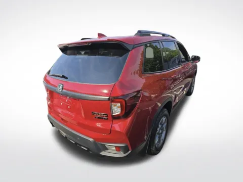 More photos of 2023 Honda Passport TrailSport at Dream Work Automotive, NC