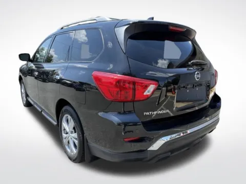 More photos of 2020 Nissan Pathfinder S at Dream Work Automotive, NC