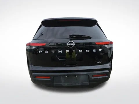 More photos of 2022 Nissan Pathfinder SV at Dream Work Automotive, NC