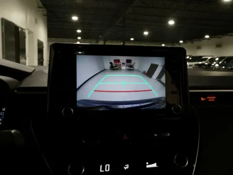 More photos of 2022 Toyota Corolla SE at Dream Work Automotive, NC