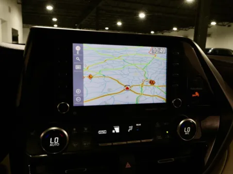 More photos of 2022 Toyota Highlander XLE at Dream Work Automotive, NC