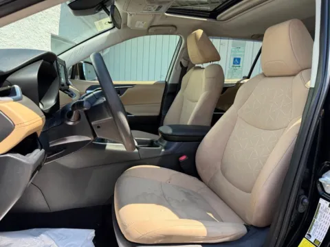 More photos of 2021 Toyota RAV4 XLE at Dream Work Automotive, NC