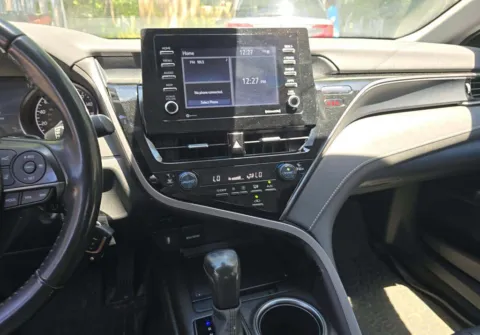 More photos of 2023 Toyota Camry SE at Dream Work Automotive, NC