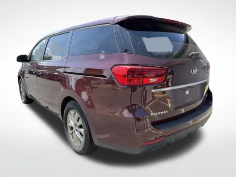More photos of 2019 Kia Sedona LX at Dream Work Automotive, NC