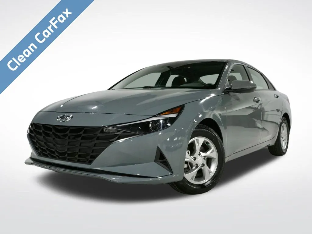 Gray 2022 Hyundai Elantra SE for sale in Charlotte, NC