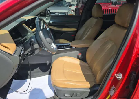 More photos of 2020 Hyundai Sonata Limited at Dream Work Automotive, NC