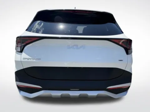More photos of 2023 Kia Sportage Hybrid EX at Dream Work Automotive, NC