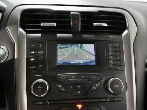 More photos of 2018 Ford Fusion SE at Dream Work Automotive, NC