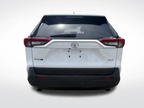 More photos of 2022 Toyota RAV4 XLE at Dream Work Automotive, NC