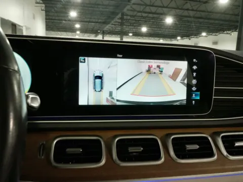 More photos of 2021 Mercedes-Benz GLE 350 at Dream Work Automotive, NC