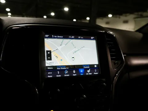 More photos of 2018 Jeep Grand Cherokee Altitude at Dream Work Automotive, NC