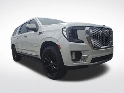 More photos of 2021 GMC Yukon XL Denali at Dream Work Automotive, NC