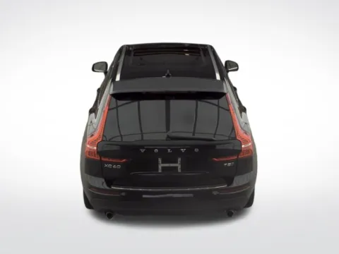 More photos of 2018 Volvo XC60 T5 Momentum at Dream Work Automotive, NC