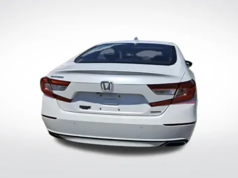 More photos of 2018 Honda Accord Touring at Dream Work Automotive, NC