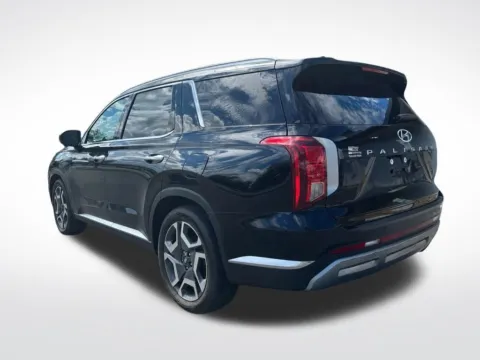 More photos of 2023 Hyundai Palisade SEL at Dream Work Automotive, NC
