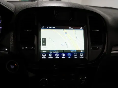 More photos of 2022 Chrysler 300 S at Dream Work Automotive, NC