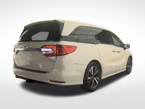 More photos of 2019 Honda Odyssey Elite at Dream Work Automotive, NC