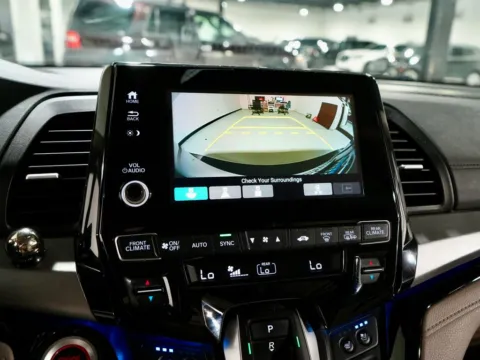 More photos of 2019 Honda Odyssey Elite at Dream Work Automotive, NC