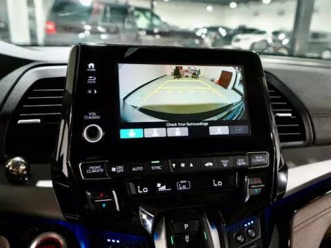 More photos of 2019 Honda Odyssey Elite at Dream Work Automotive, NC
