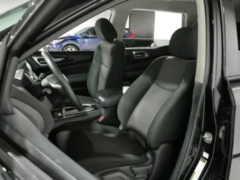 Another view of 2020 Nissan Pathfinder S for sale in Charlotte, NC at Dream Work Automotive
