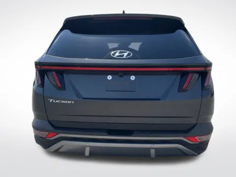 More photos of 2023 Hyundai Tucson Limited at Dream Work Automotive, NC