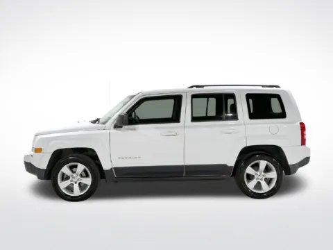 More photos of 2016 Jeep Patriot Latitude at Dream Work Automotive, NC