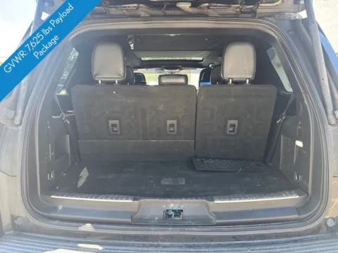 More photos of 2019 Lincoln Navigator Reserve at Dream Work Automotive, NC