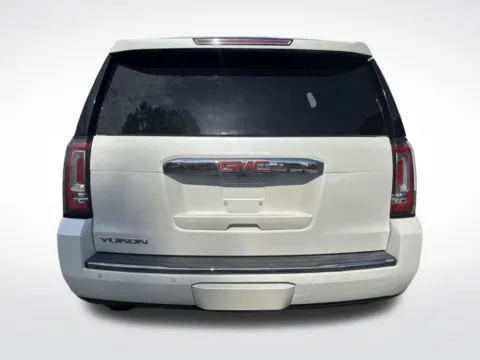 More photos of 2018 GMC Yukon Denali at Dream Work Automotive, NC