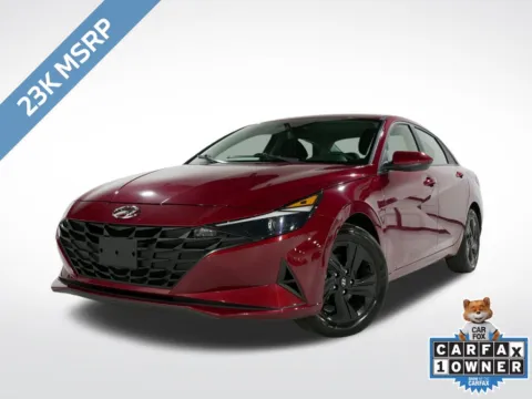 Red 2023 Hyundai Elantra SEL for sale in Charlotte, NC