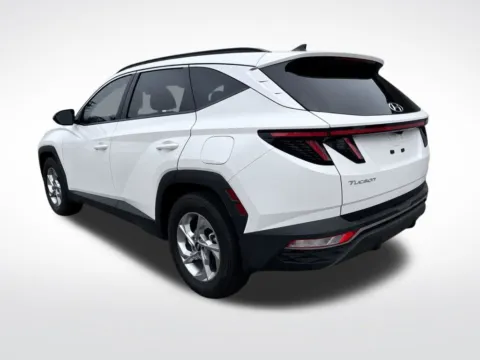 More photos of 2023 Hyundai Tucson SEL at Dream Work Automotive, NC