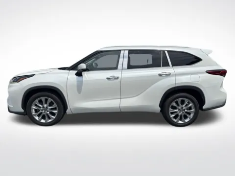 Another view of 2020 Toyota Highlander Limited for sale in Charlotte, NC at Dream Work Automotive