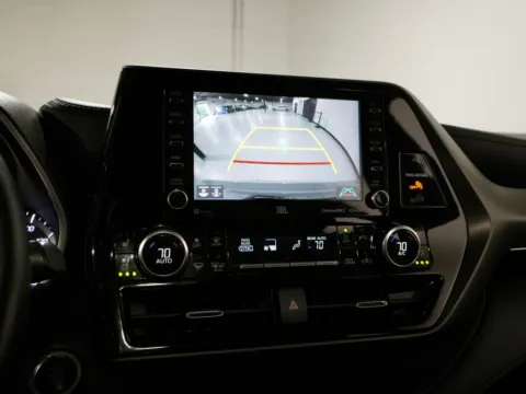 More photos of 2020 Toyota Highlander Limited at Dream Work Automotive, NC
