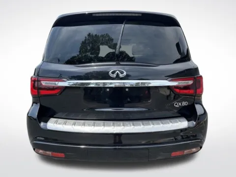 More photos of 2021 INFINITI QX80 LUXE at Dream Work Automotive, NC