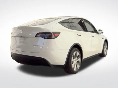 More photos of 2023 Tesla Model Y Long Range at Dream Work Automotive, NC