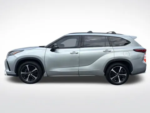 Another view of 2021 Toyota Highlander XSE for sale in Charlotte, NC at Dream Work Automotive