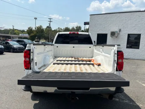 More photos of 2017 Chevrolet Silverado 3500 HD LTZ at Dream Work Automotive, NC