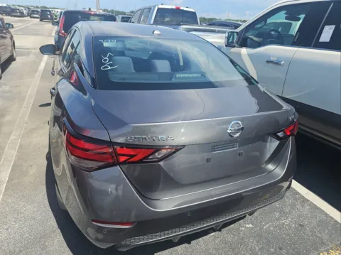 More photos of 2023 Nissan Sentra SV at Dream Work Automotive, NC