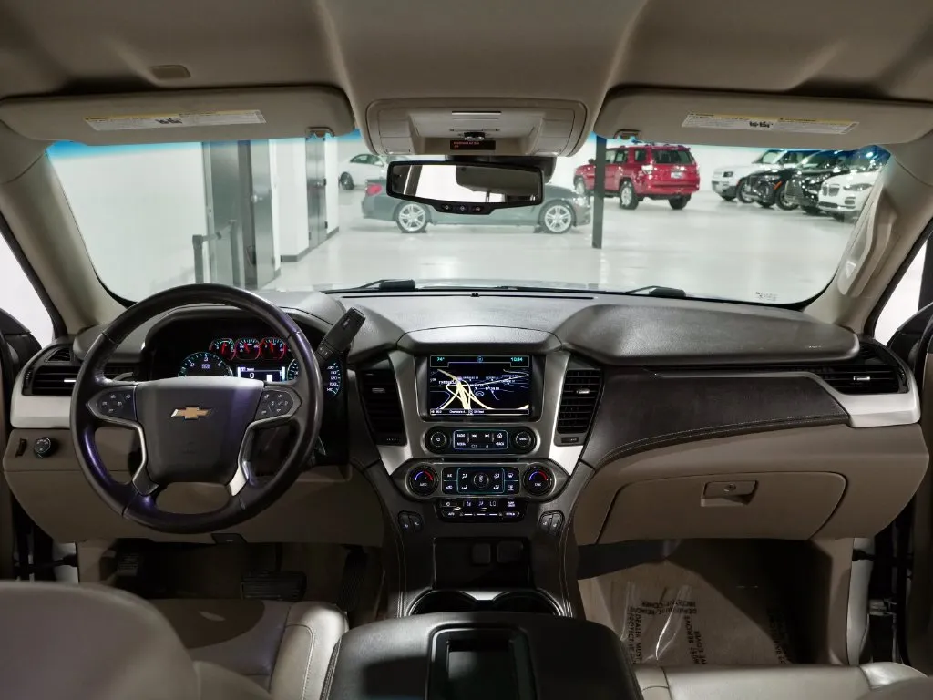 2019 Chevrolet Tahoe LT - Photo 14
