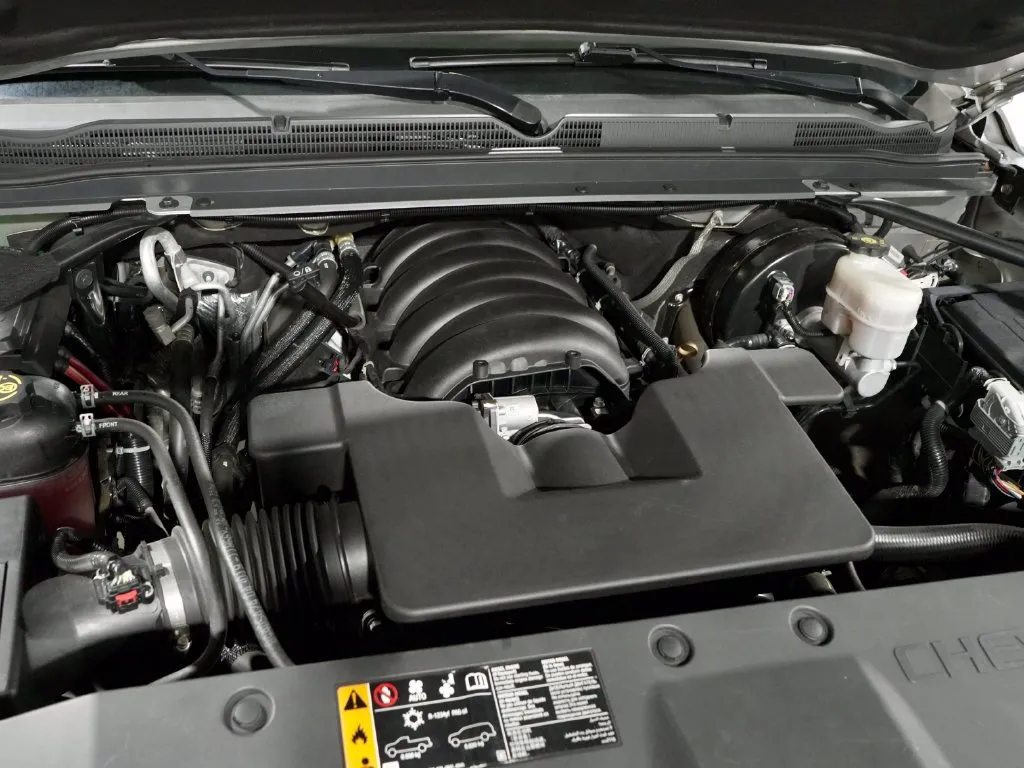 2019 Chevrolet Tahoe LT - Photo 12