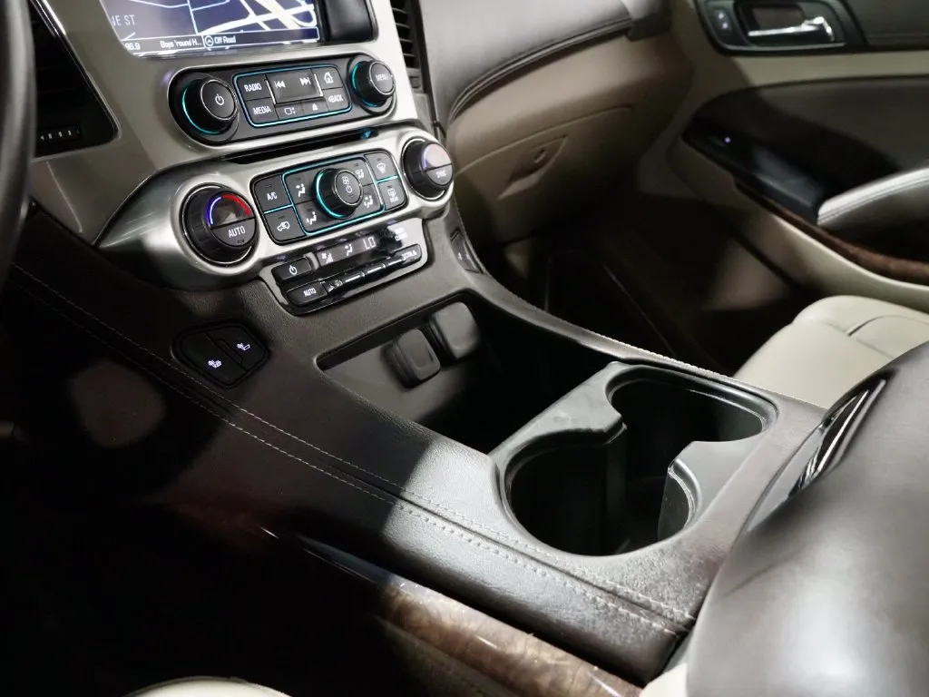2019 Chevrolet Tahoe LT - Photo 21